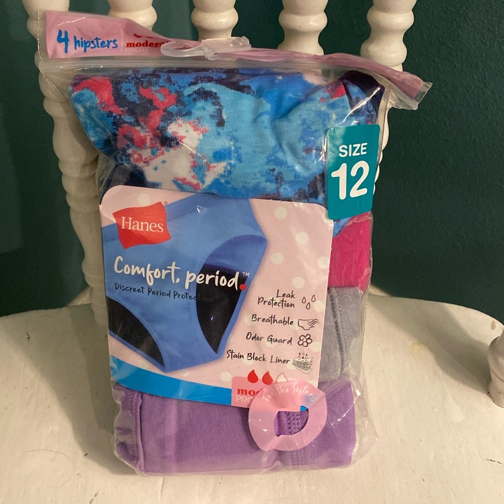 NWT Hanes Girl’s Period Underwear